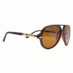 Alternative view of Ray Ban P